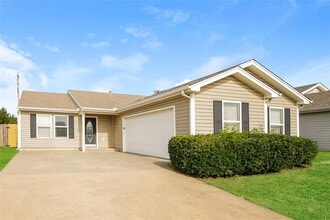 Building Photo - 2524 Waterleaf Dr