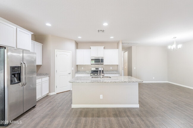 Building Photo - 13606 W Desert Moon Way