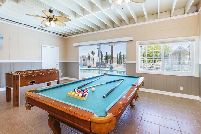 Building Photo - 35312 Santa Fe St