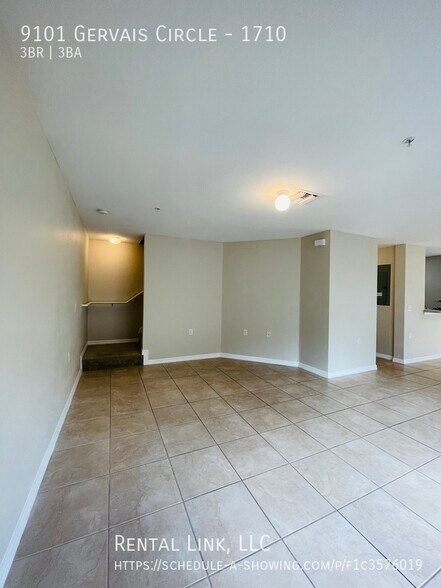 Building Photo - 9101 Gervais Cir