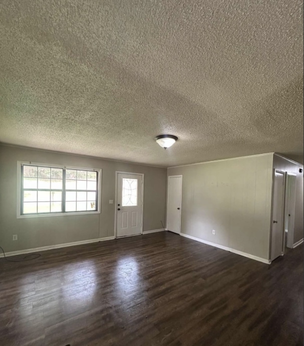 Building Photo - 803 Fernwood St