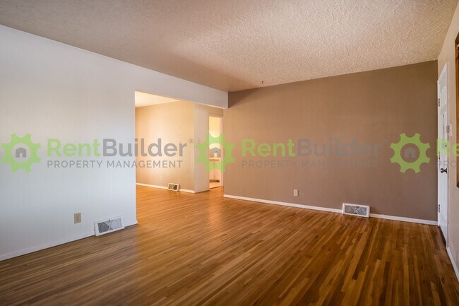 Building Photo - CALL US TODAY AT (505) 892-4400 TO SCHEDULE A CONVENIENT SHOWING