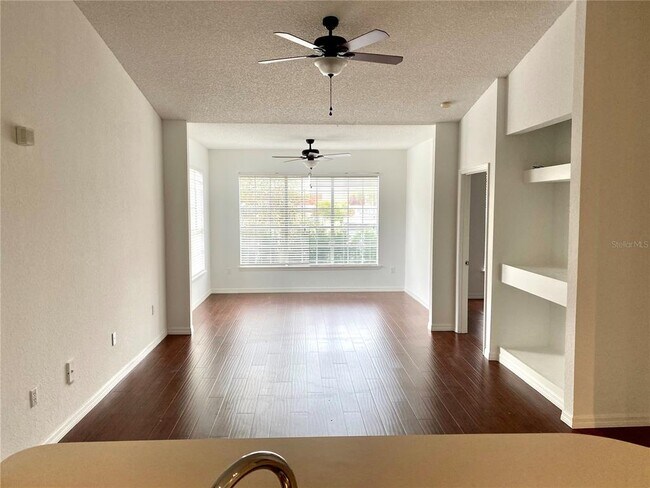 Building Photo - 13028 Plantation Park Cir