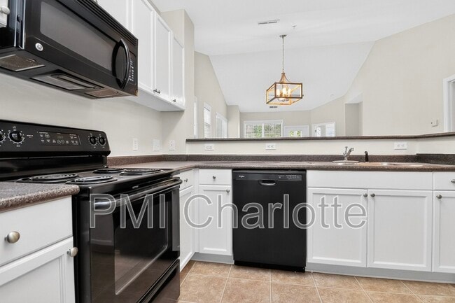 Building Photo - 18736 Nautical Dr