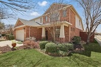 Building Photo - 400 Crossbill Ln