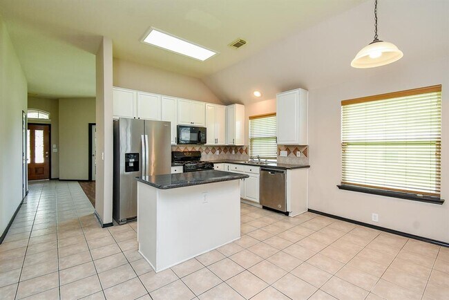 Building Photo - 11743 Berkway Trail