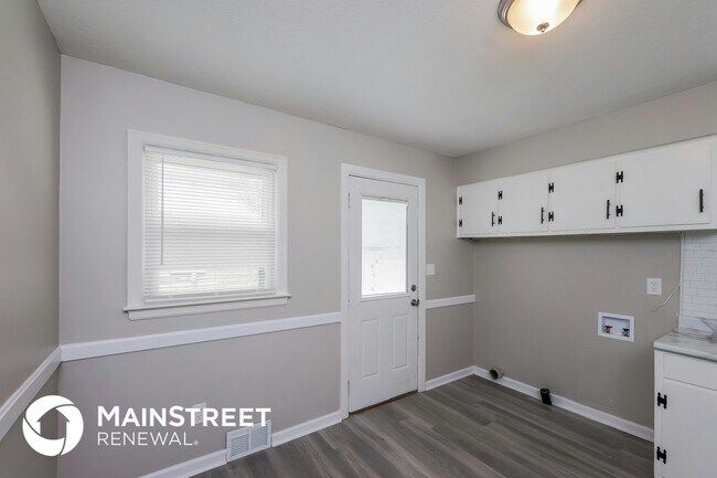 Building Photo - 5809 Noah Dr