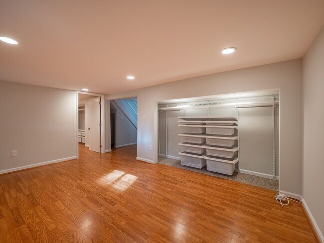 Building Photo - Charming, Renovated Bungalow in NW DC Tenley Area