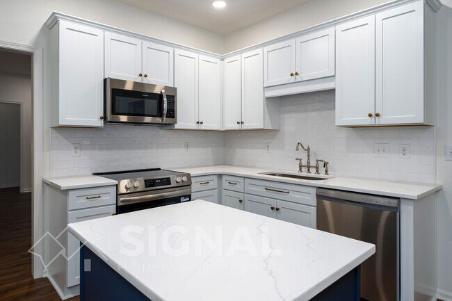 Building Photo - 6019 Mill Creek Dr