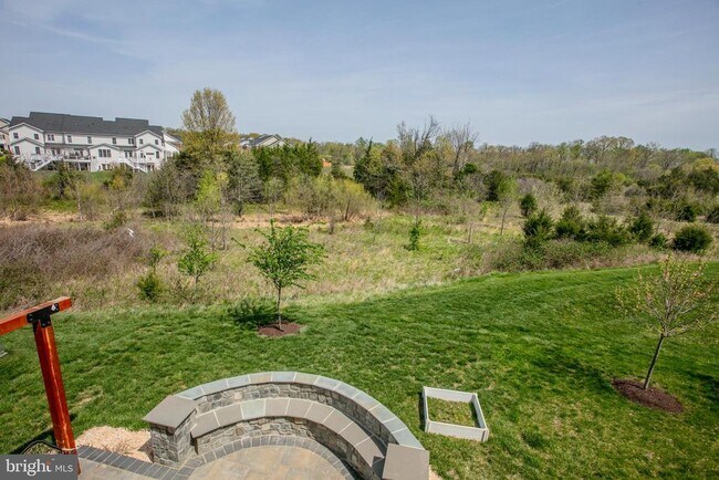 Building Photo - 23713 Hopewell Manor Terrace