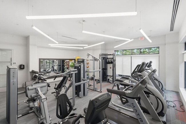 Building Photo - Experience modern living in this beautifully appointed junior one-bedroom/studio featuring an ope...