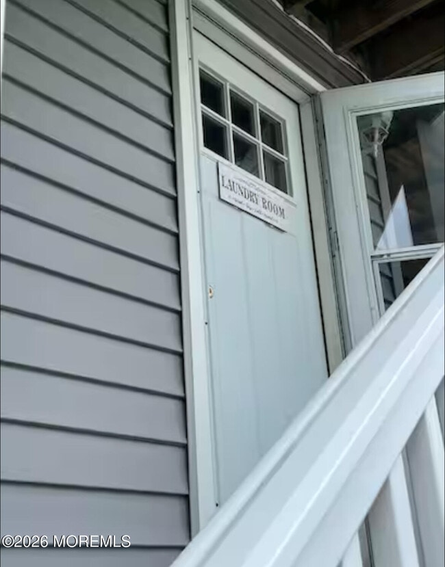 Building Photo - 1510R Bay Blvd