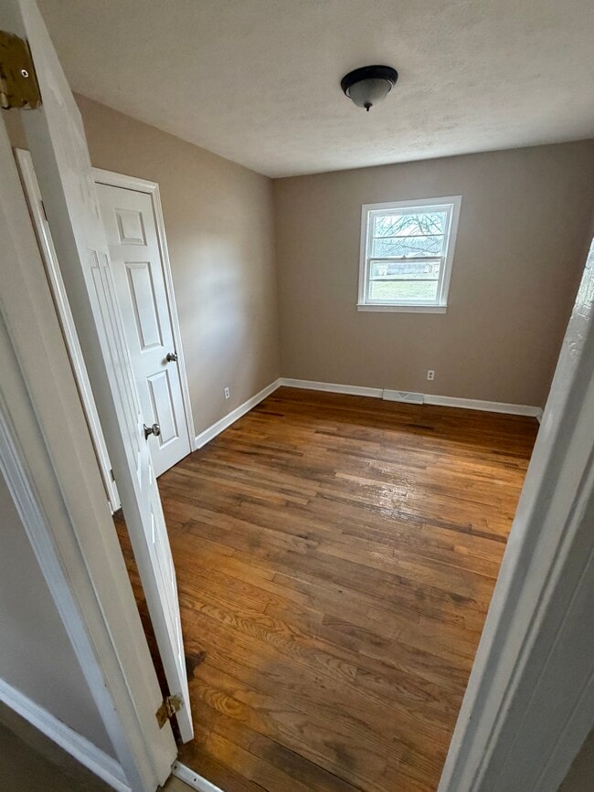 Building Photo - 1842 Orchard Dr