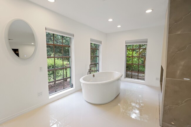 Building Photo - 6235 4th St