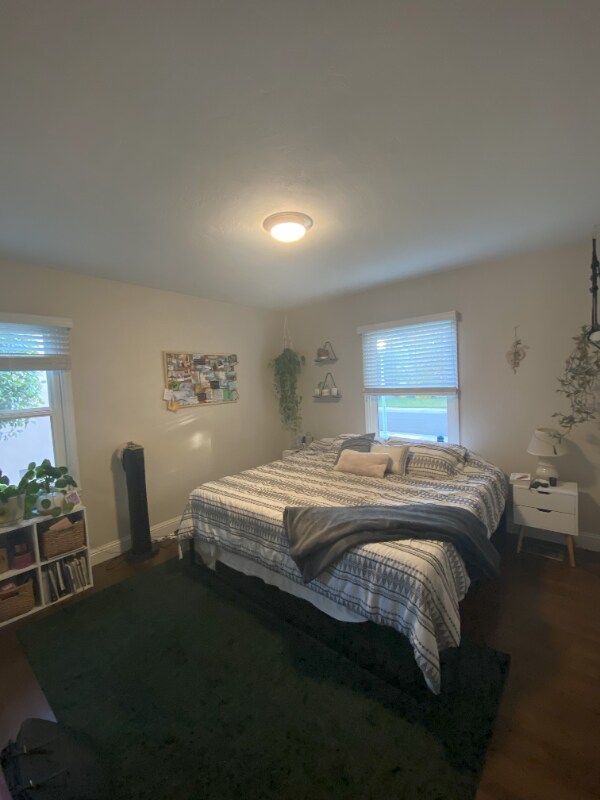 Building Photo - 615 Fremont Way