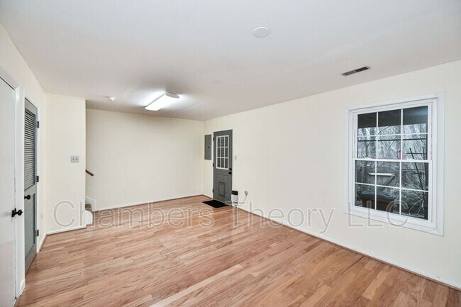 Building Photo - 21838 Goldstone Terrace