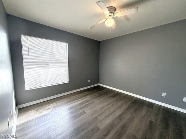 Building Photo - 1127 Diplomat Pkwy E