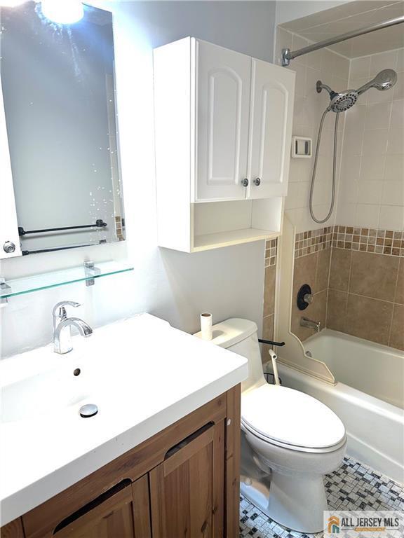 Building Photo - 50 Prospect St