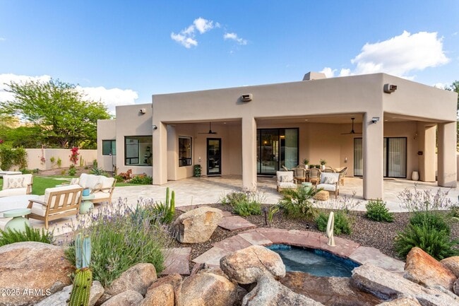Building Photo - 11434 E Juan Tabo Rd
