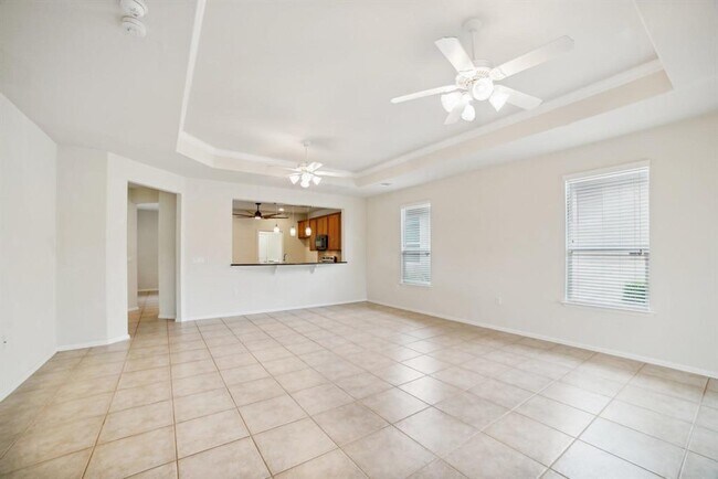 Building Photo - 207 Trinity Lane