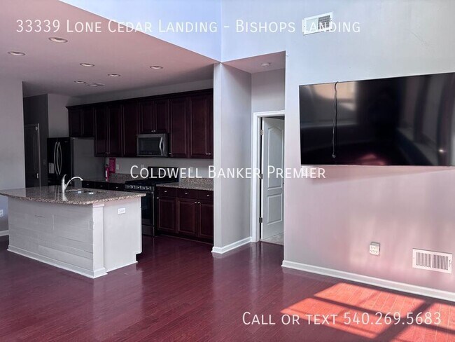 Building Photo - 33339 Lone Cedar Landing