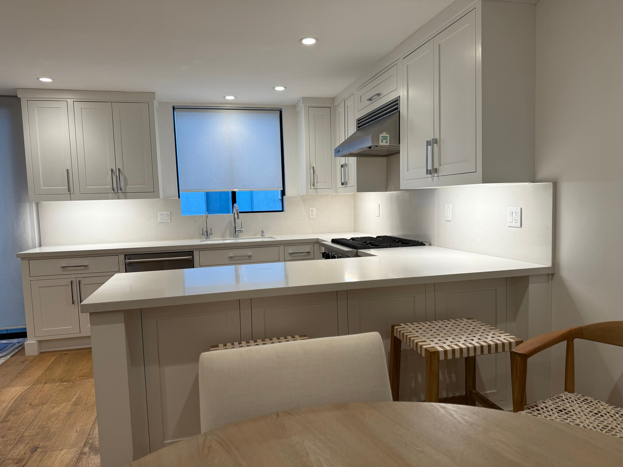 Kitchen - 8611 Burton Way