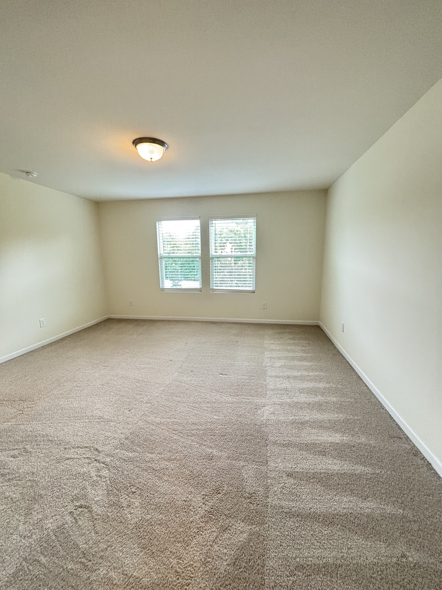 Building Photo - 3411 Antler View Dr