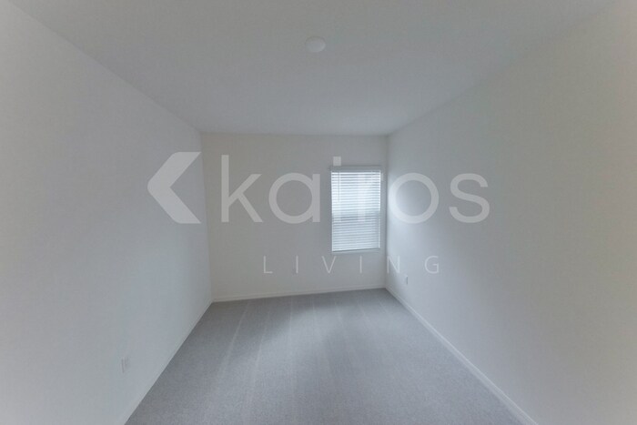 Building Photo - 4401 Paraglider Pl