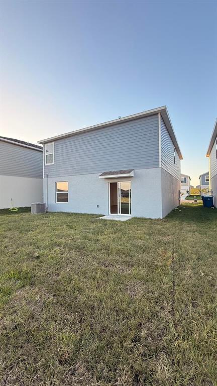 Building Photo - 3362 Alexander Dr