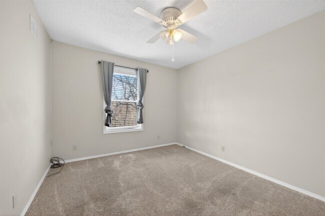 Building Photo - 5591 Old Hwy 21