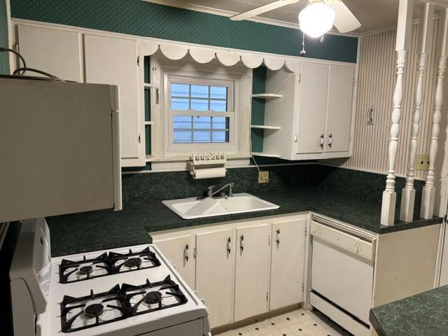 Building Photo - 122 E 25th Ave