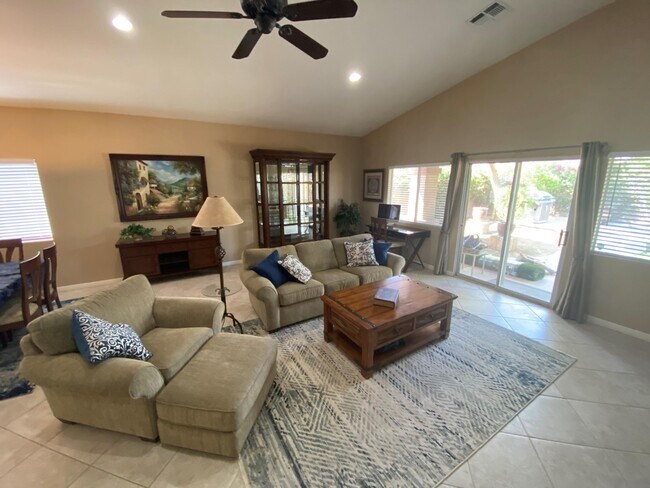 Building Photo - 80100 Presidio Ct