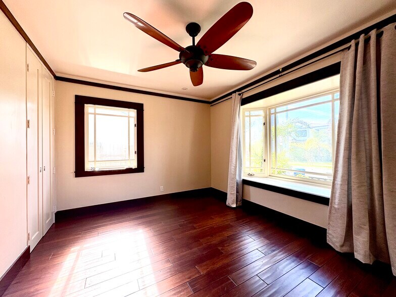 Building Photo - 3306 Gibson Pl