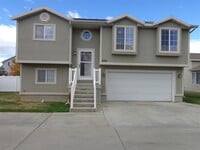 Building Photo - 235 W 1875 N