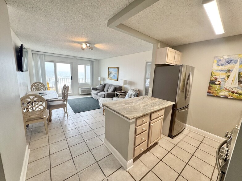 Building Photo - 303 Atlantic Ave