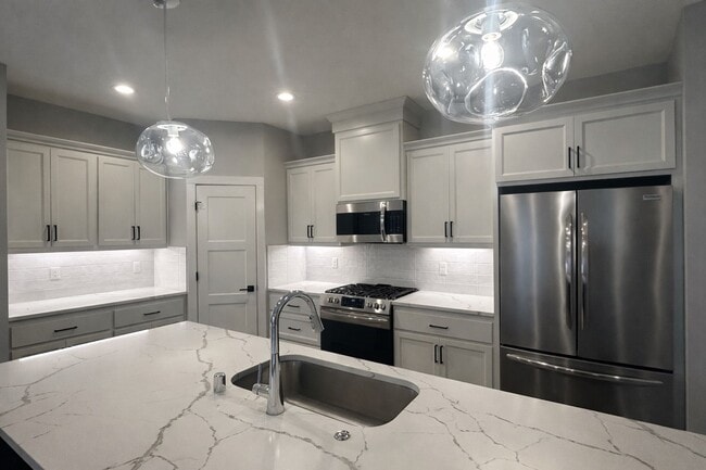 Building Photo - 11918 NE 108th St