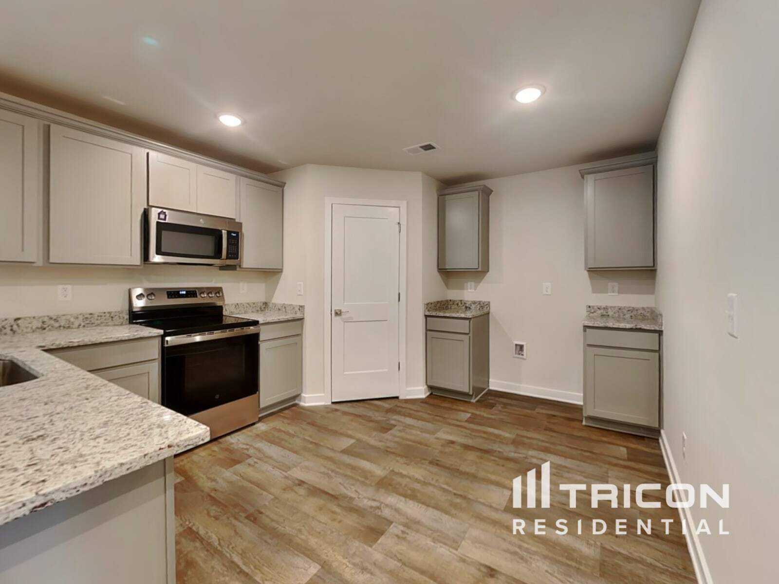 Building Photo - 742 Great Oak Pl