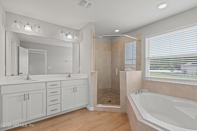Building Photo - 8047 Arctic Fox Rd