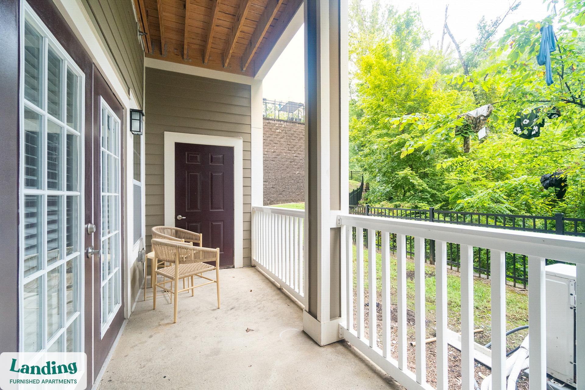 Building Photo - 655 W Mallard Creek Church Rd