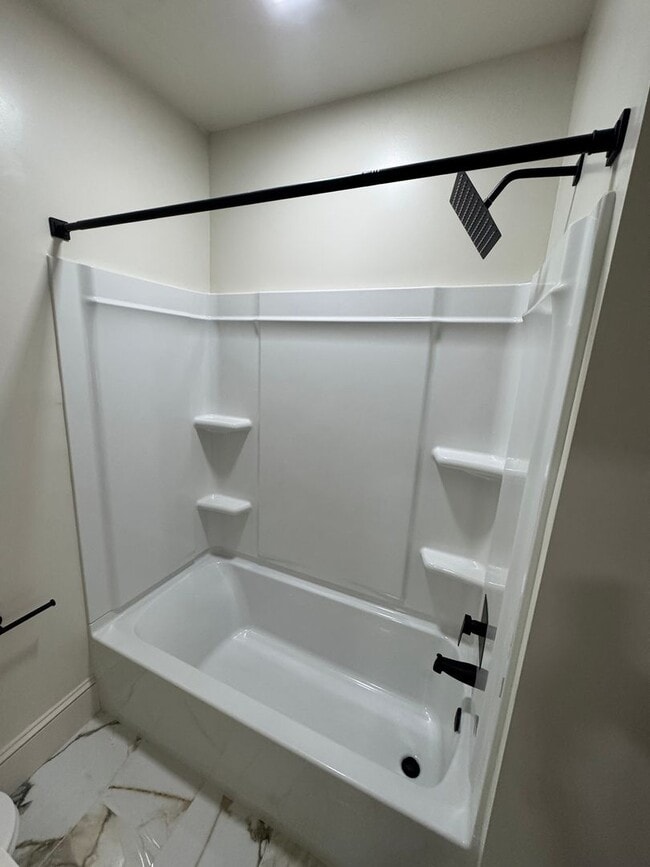 Building Photo - Updated 3-Bedroom, 2-Bath with all new appliances.