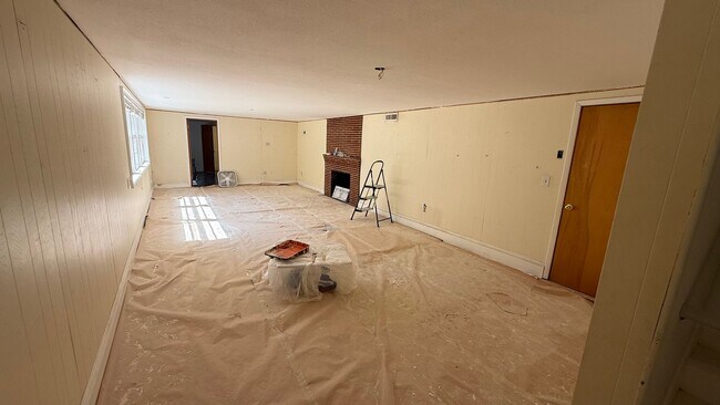 Building Photo - 3010 SW Underwood Dr