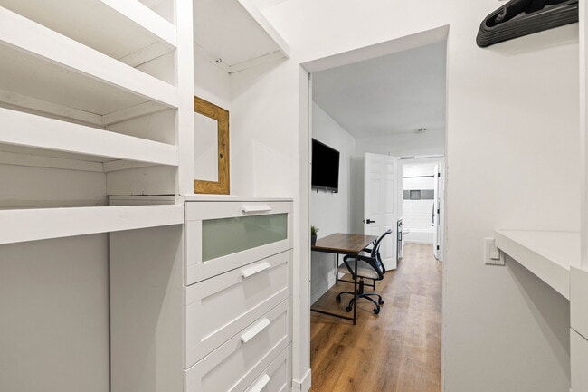 Building Photo - 6314 Friars Rd