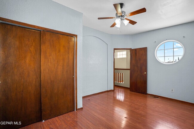 Building Photo - 1325 James Dudley Dr