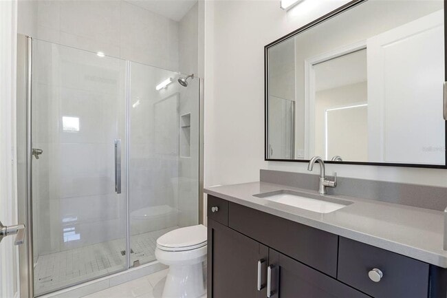 Building Photo - 705 Largovista Dr