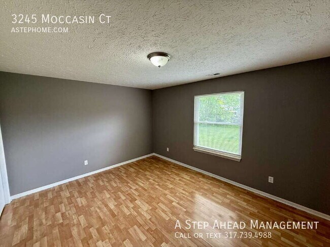 Building Photo - 3245 Moccasin Ct