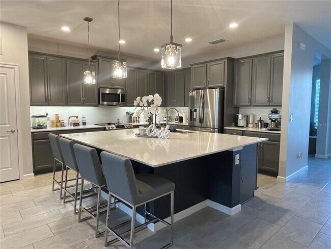 Building Photo - 1305 Yorkdale Rd