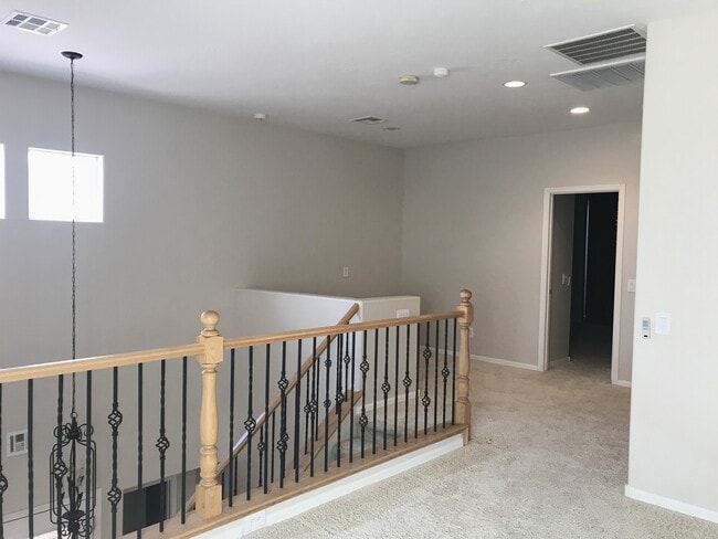 Building Photo - 4 Bedroom Home in Silverstone Coming Soon!