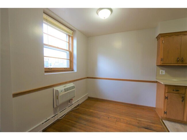Building Photo - 5531 Washburn Ave S