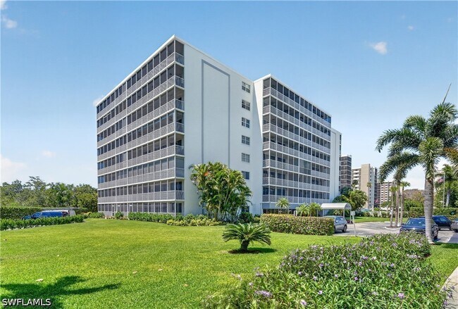 Building Photo - 5 Bluebill Ave
