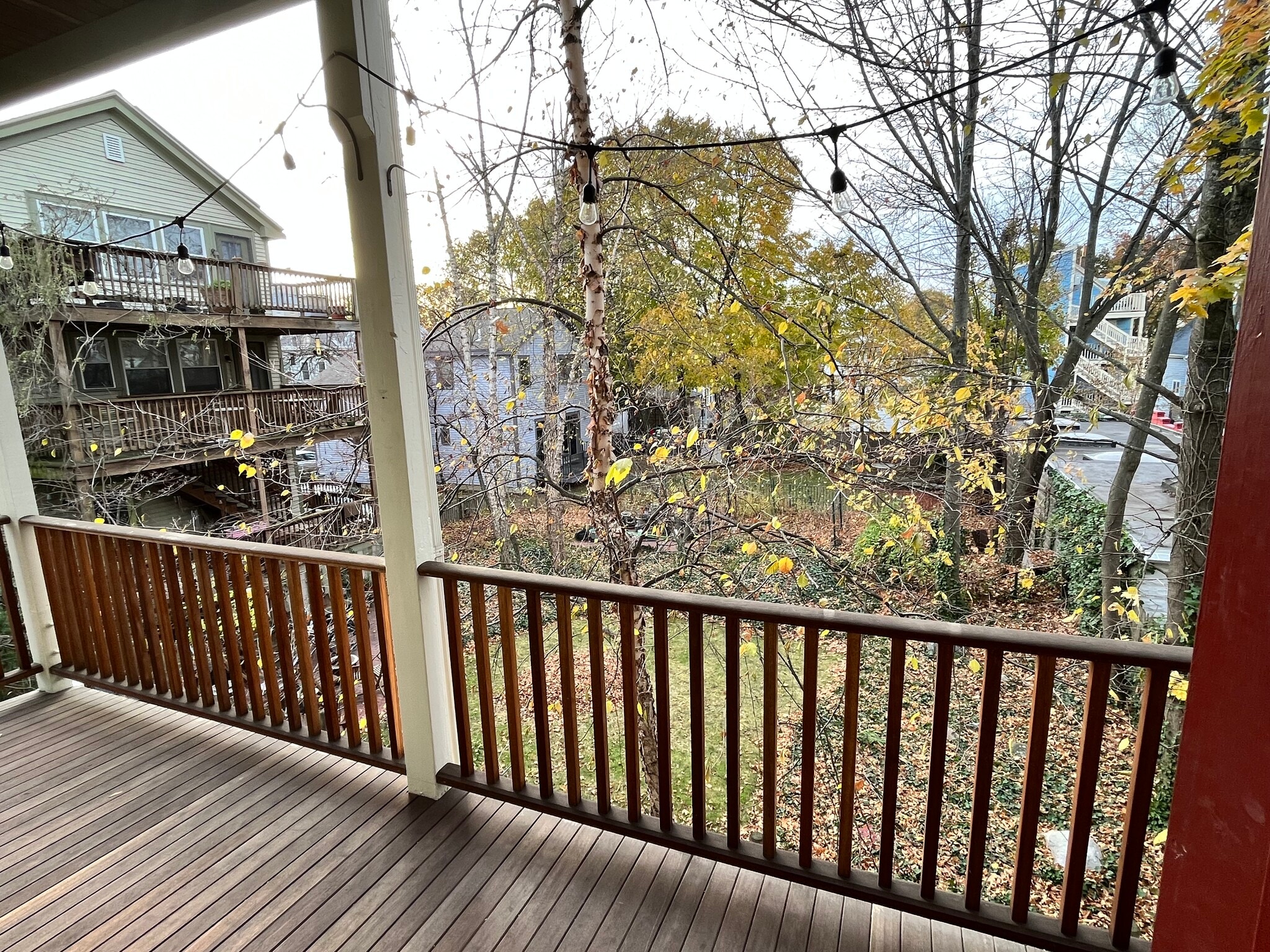 Building Photo - 8 George St